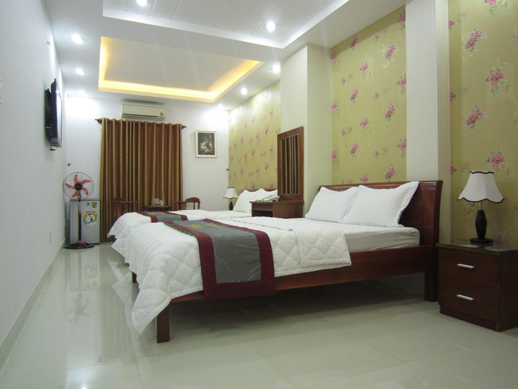 Thu Ha Airport - San Bay Tan Son Nhat Ho Chi Minh City Exterior photo